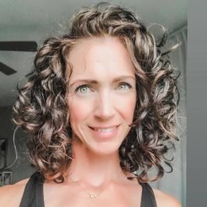 Meet your Posher, Christine